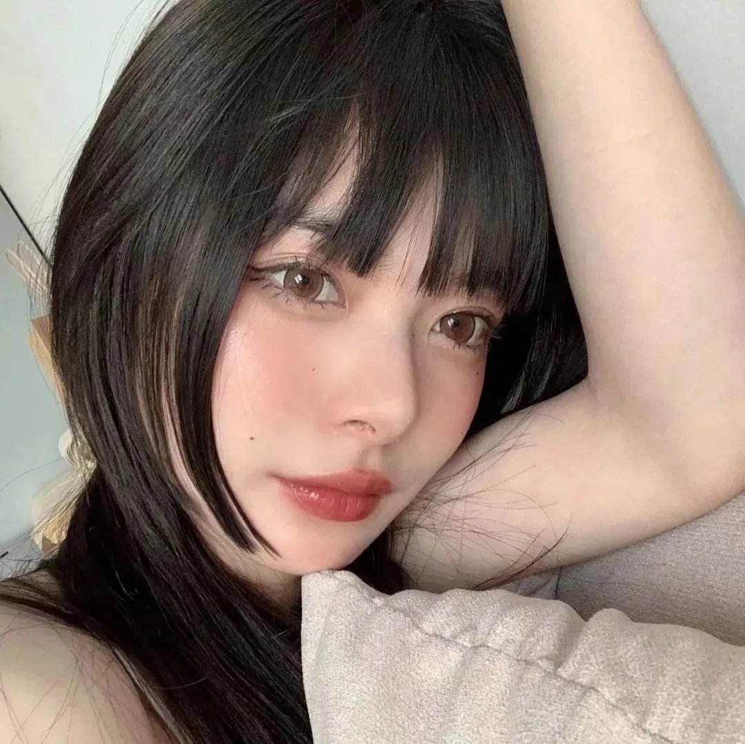 我们六个 海报